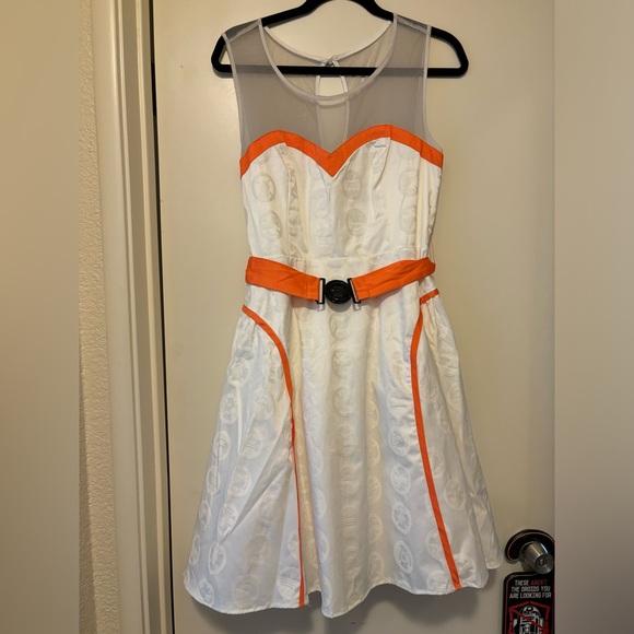 Her Universe Star Wars BB-8 Dress - Picture 1 of 16